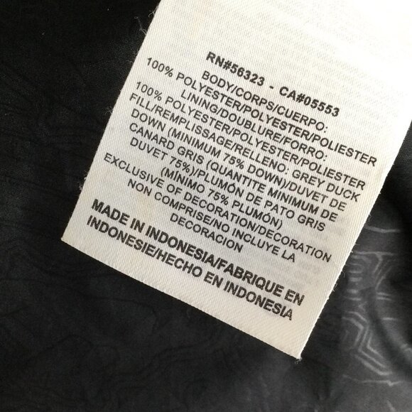 NIKE Men's Puffer Vest Black Nike Puffer V… - Picture 13 of 16